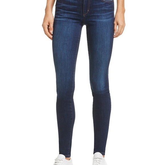 Joe's Jeans Denim - *FLASH SALE!* Joe's The Icon Mid-Rise Skinny Jeans